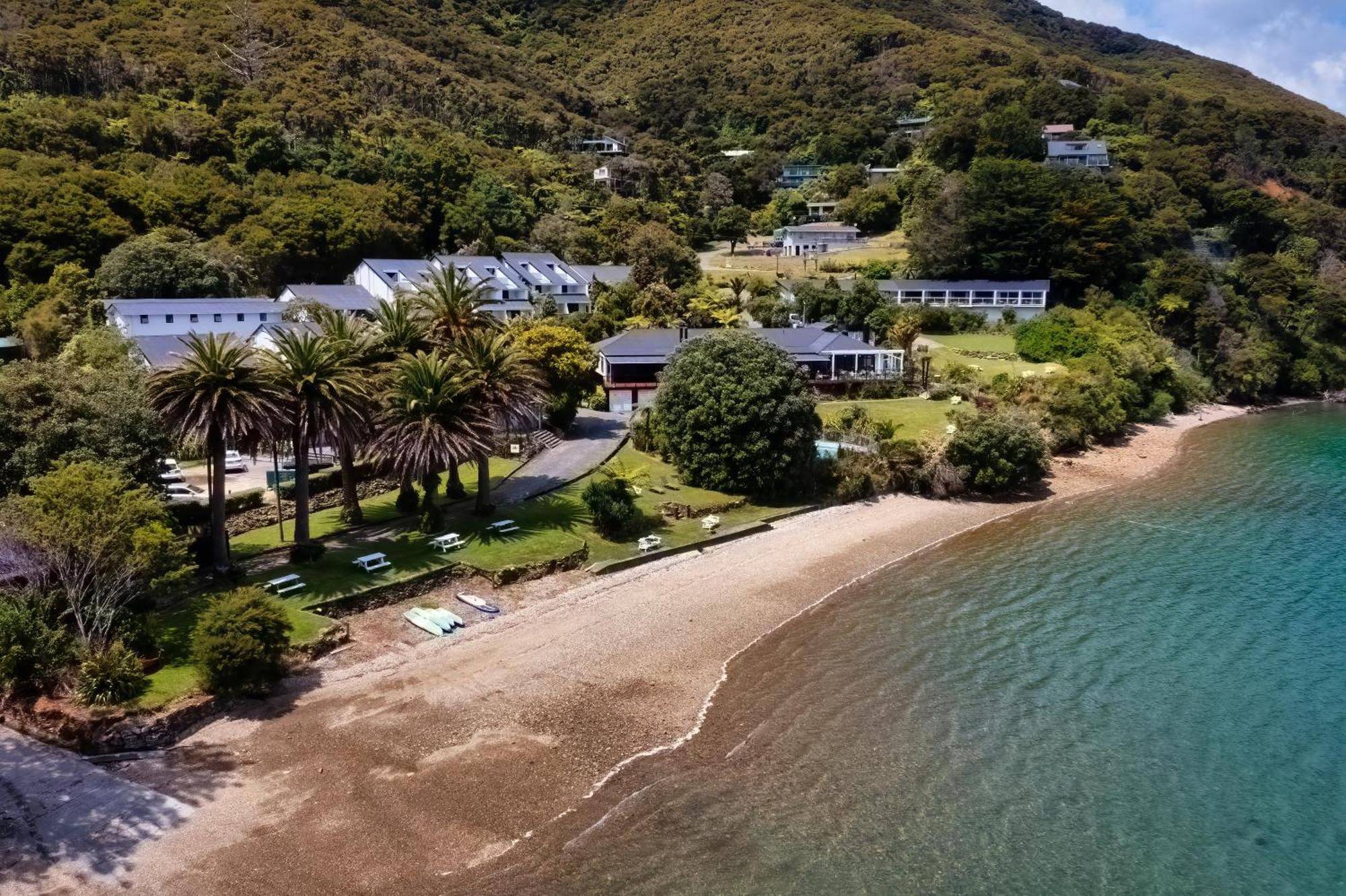 The Portage Resort Buitenkant foto