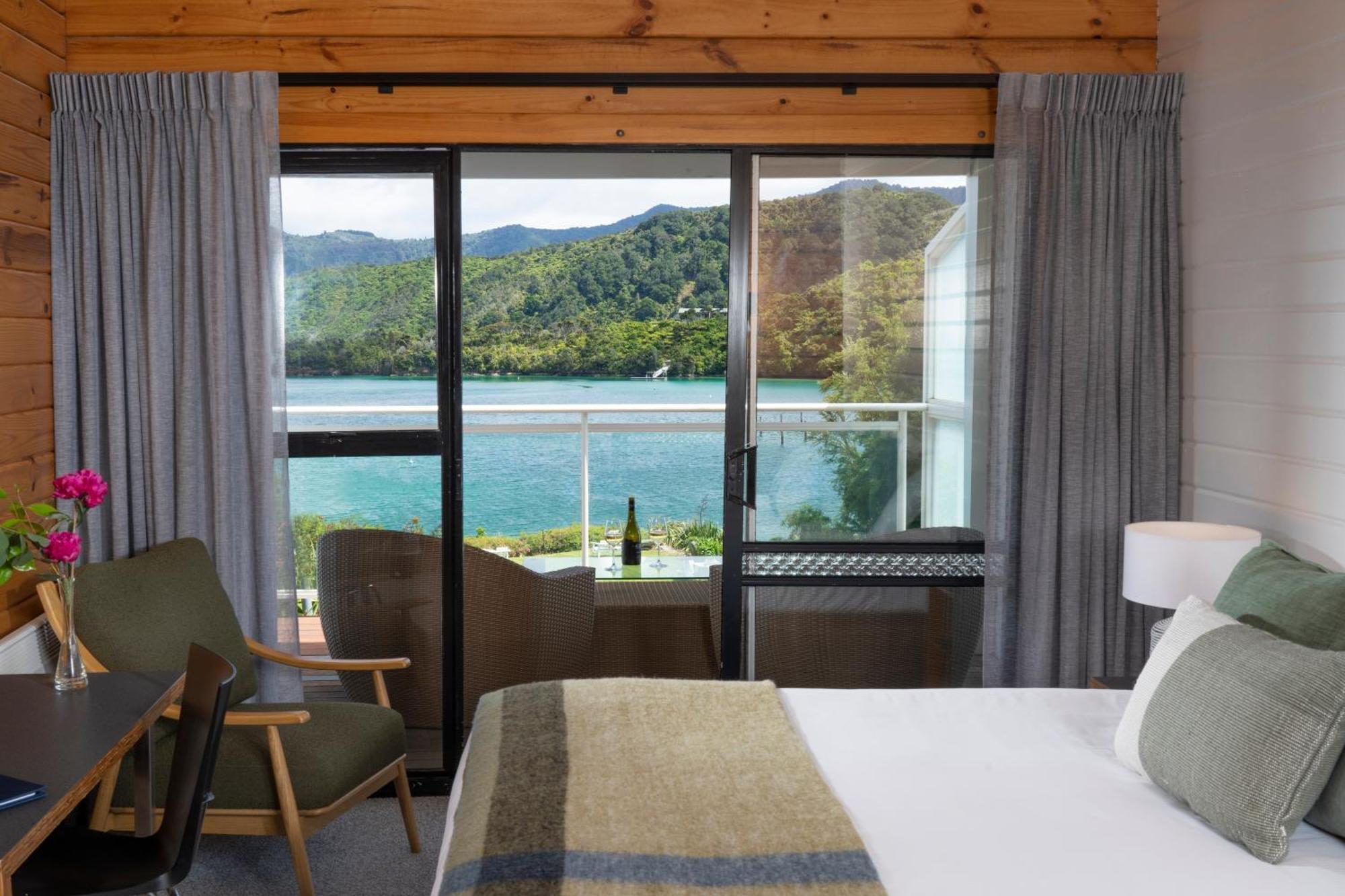 The Portage Resort Buitenkant foto