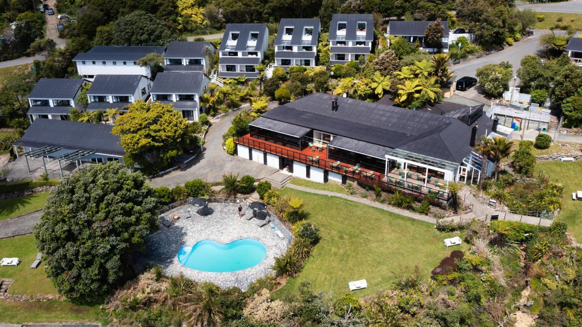 The Portage Resort Buitenkant foto