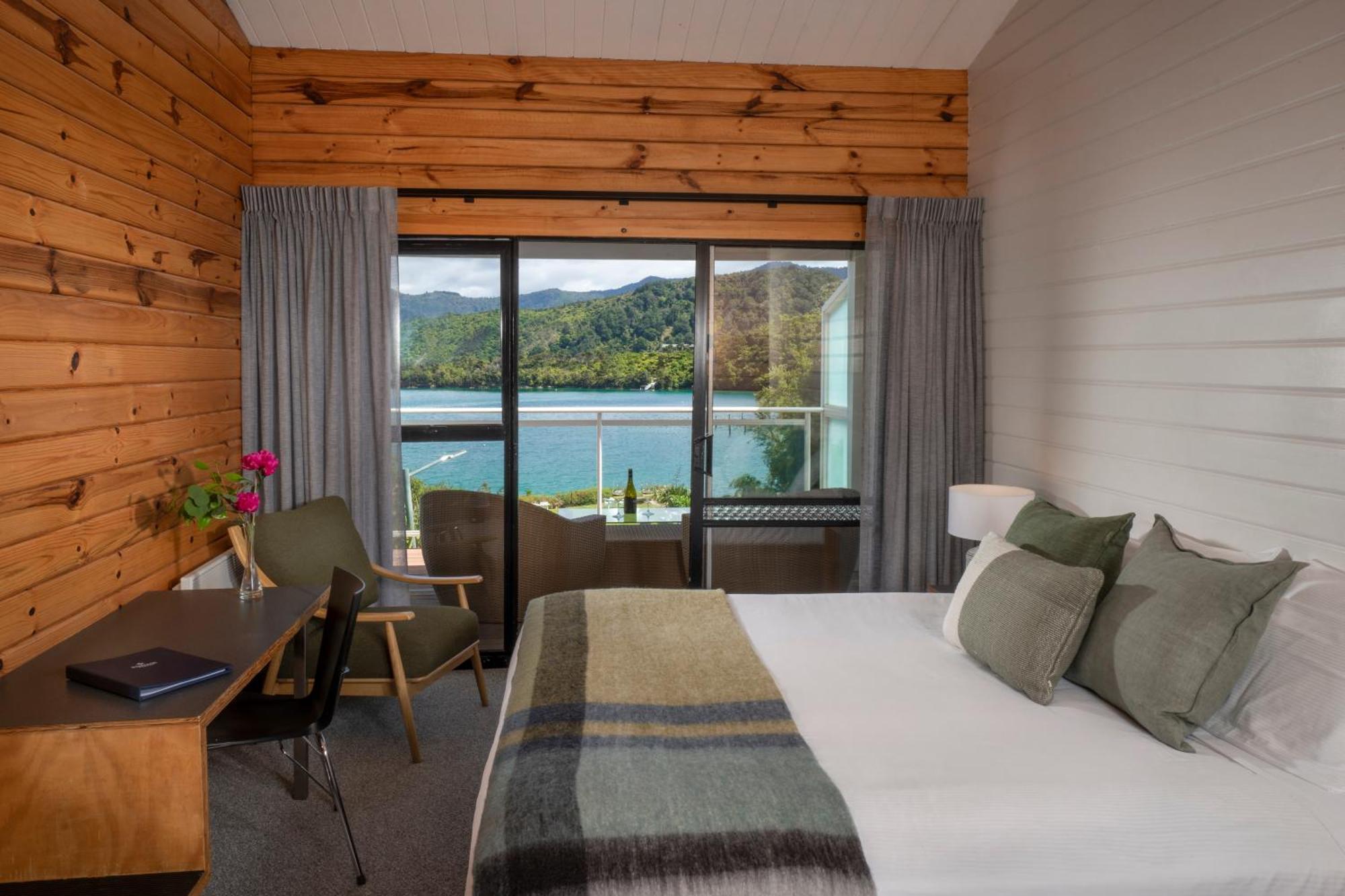 The Portage Resort Buitenkant foto